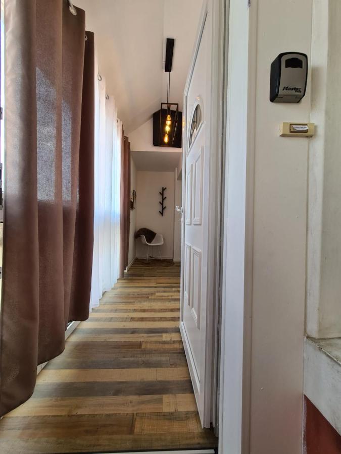 Le Raffine-Parking Prive-Proche Frontiere Bale Apartment Saint-Louis  Exterior foto